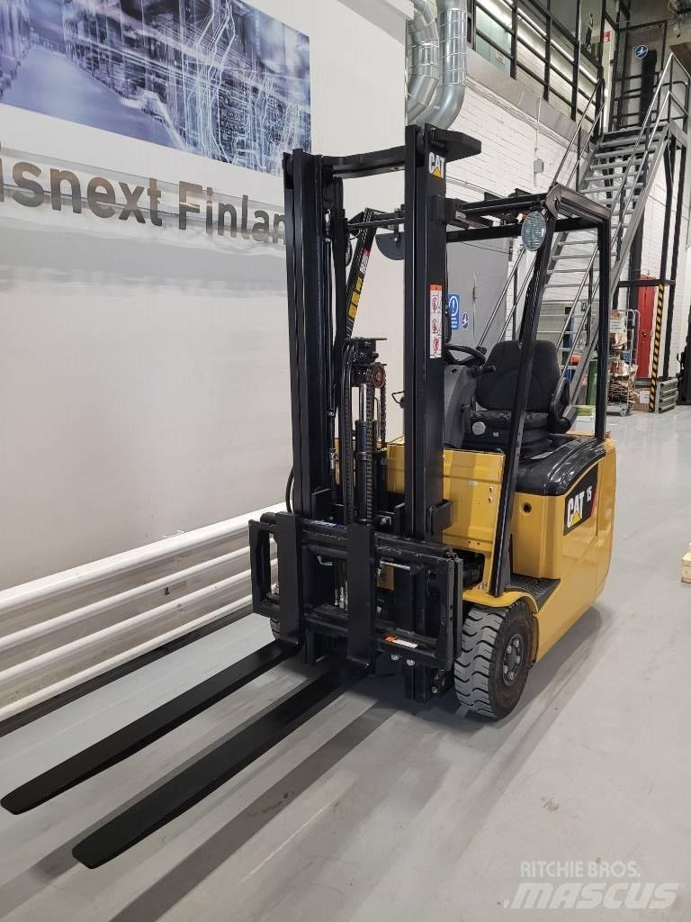 CAT EP15PNT Empilhadores eléctricos