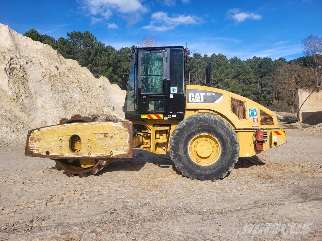CAT CP74 Cilindros Compactadores monocilíndricos
