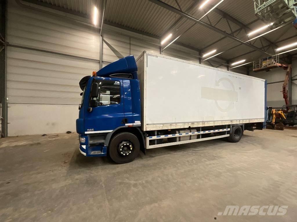DAF CF 65.300 Caminhões de caixa fechada