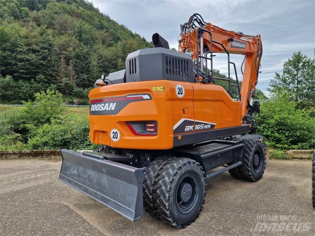 Doosan DX165WR-7 Escavadoras de rodas