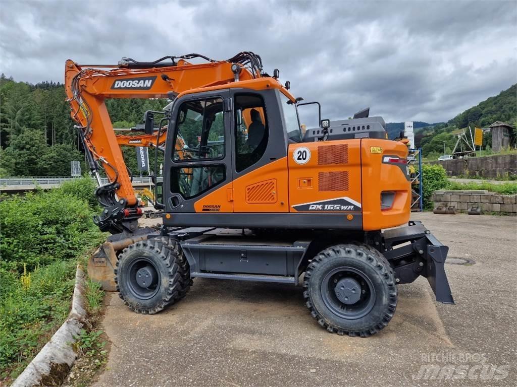 Doosan DX165WR-7 Escavadoras de rodas