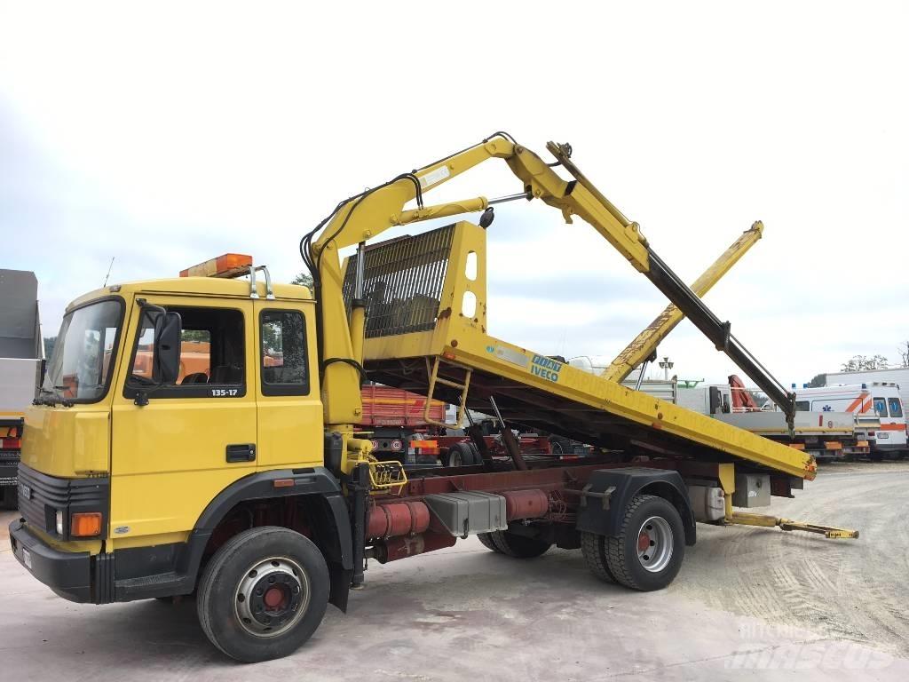 Iveco 135-17 Camiões de Transporte Auto