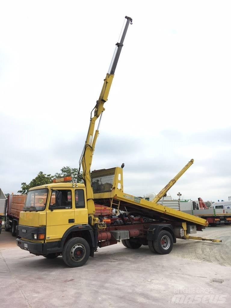 Iveco 135-17 Camiões de Transporte Auto