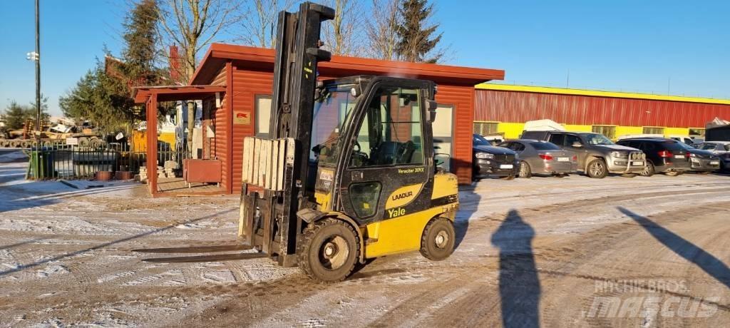 Yale GLP030VX Empilhadores a gás