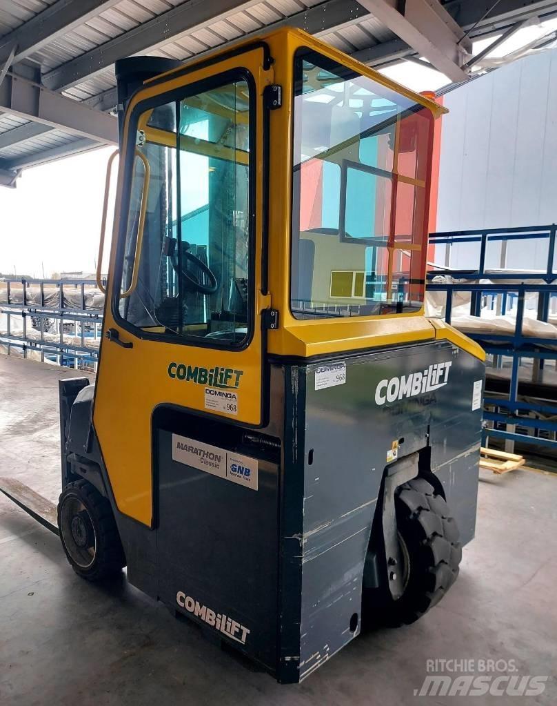 Combilift CBE4 Empilhadores de 4 vias