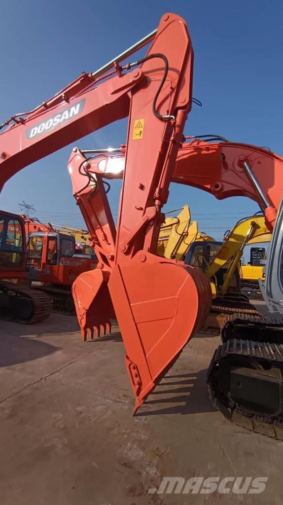 Doosan DX 300 LC Escavadeiras de esteiras
