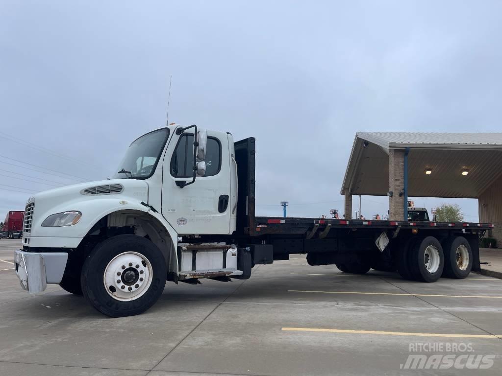 Freightliner M 106 Camiões estrado/caixa aberta