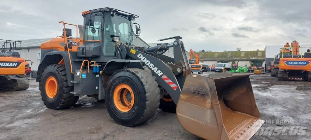Doosan DL420-7 Carregadeiras de rodas