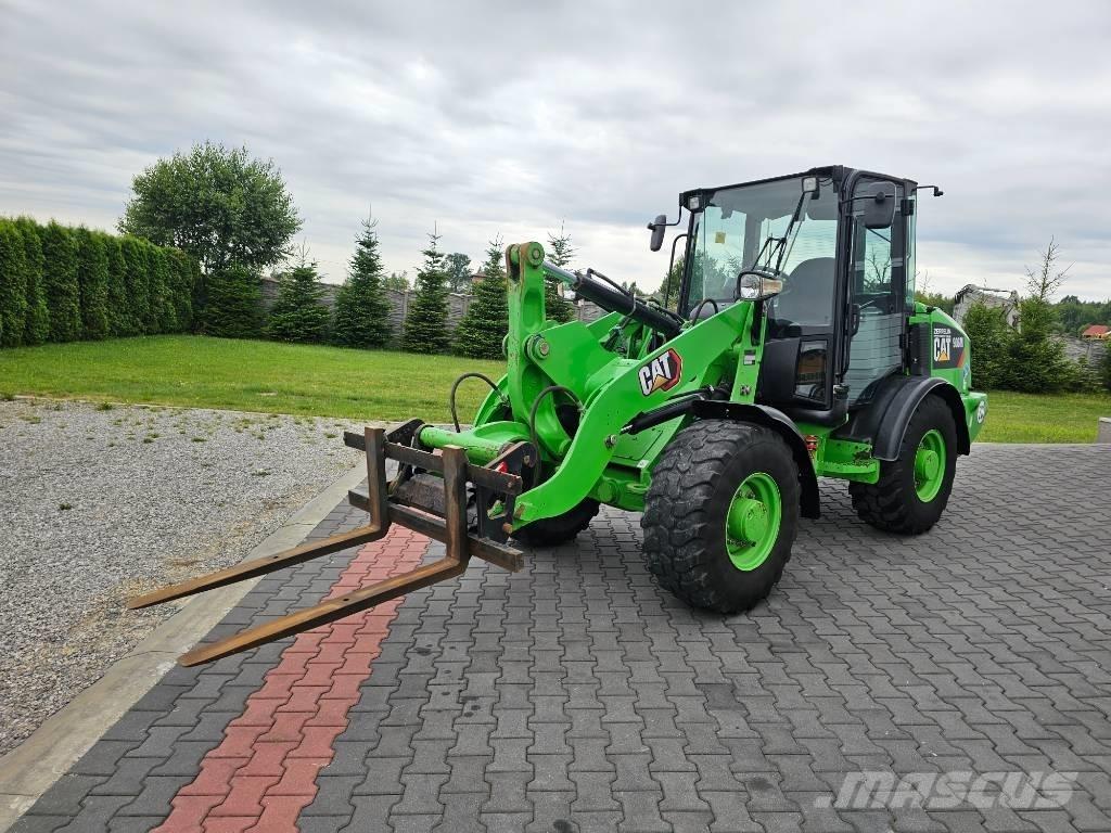 CAT 906 M Carregadeiras de rodas