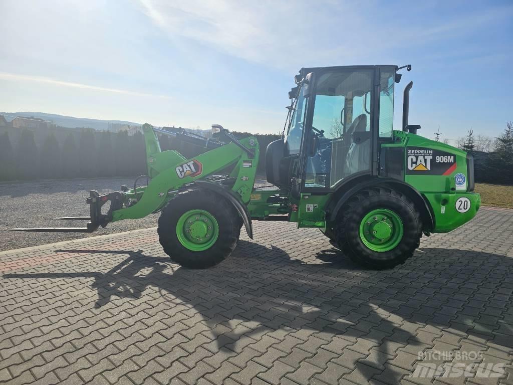 CAT 906 M Carregadeiras de rodas