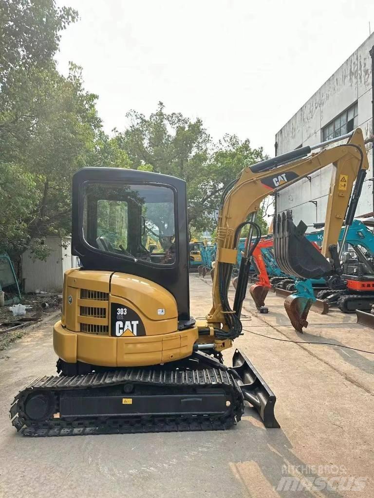 CAT 303 CR Miniescavadeiras