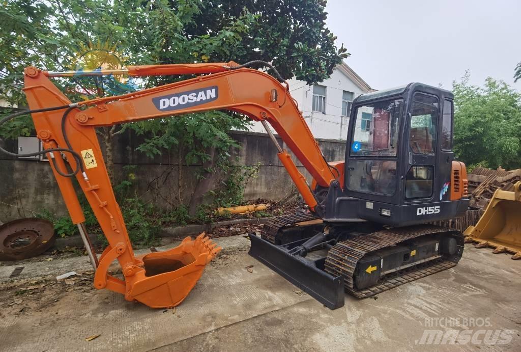 Doosan DH55 Escavadeiras de esteiras