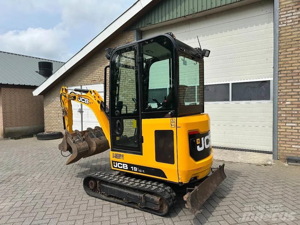 JCB 19 c1 Miniescavadeiras