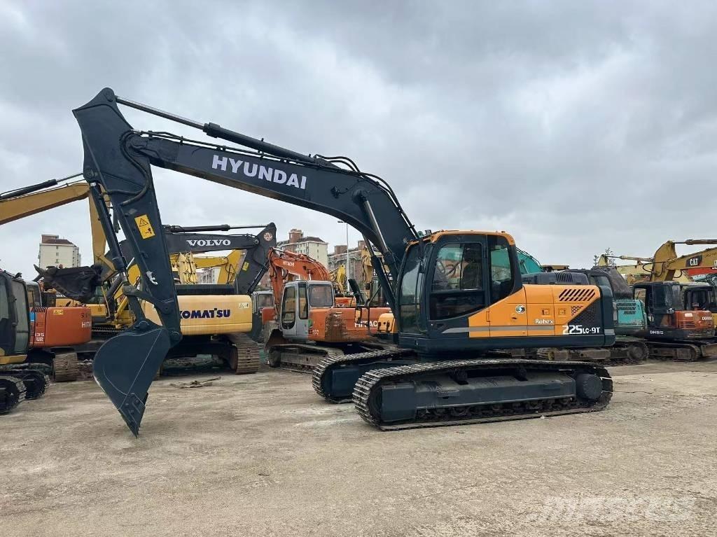 Hyundai 225 LC-9T Escavadeiras de esteiras
