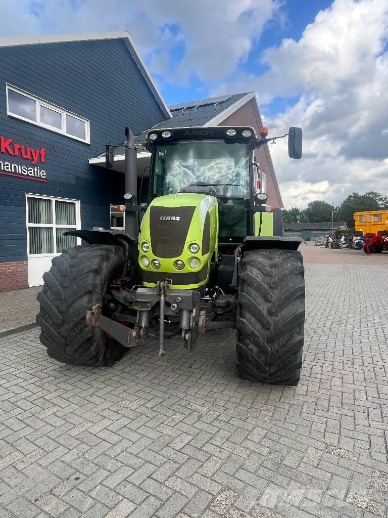 CLAAS Arion 640 Cis Tratores Agrícolas usados