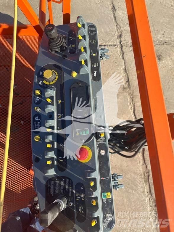 JLG 1350SJP Elevadores braços Telescópicos