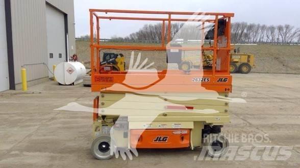 JLG 2632ES Elevadores de tesoura