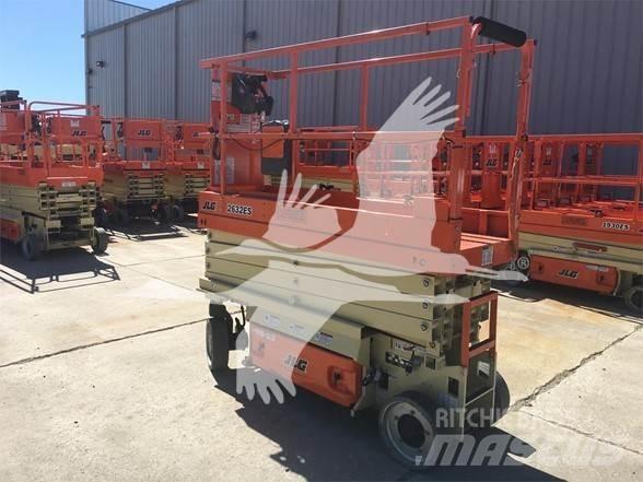 JLG 2632ES Elevadores de tesoura