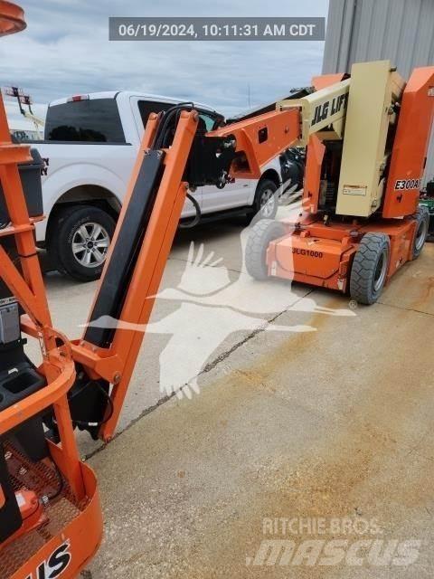 JLG E300AJP Elevadores braços articulados