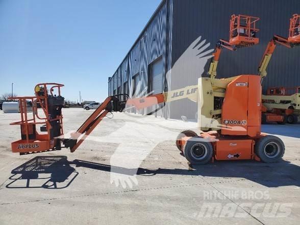 JLG E300AJP Elevadores braços articulados