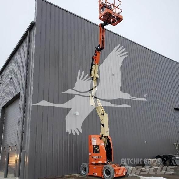 JLG E300AJP Elevadores braços articulados
