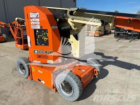 JLG E300AJP Elevadores braços articulados