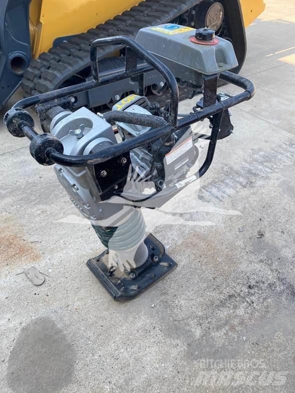 Sakai RS65 Cilindros rebocados vibratórios