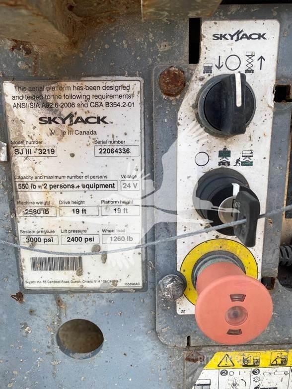 SkyJack SJ3219 Elevadores de tesoura