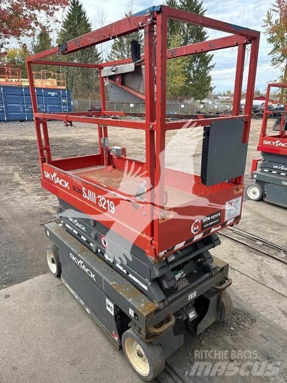 SkyJack SJ3219 Elevadores de tesoura