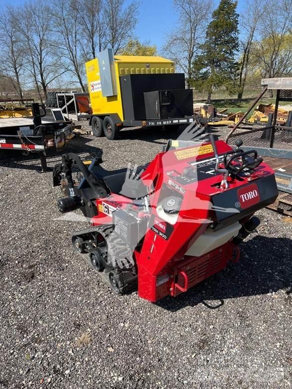 Toro TRX300 Abre-valas