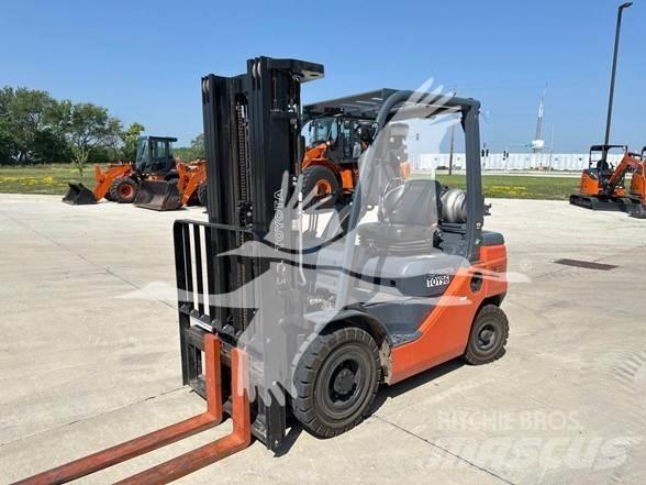 Toyota 8FGU25 Empilhadores Diesel