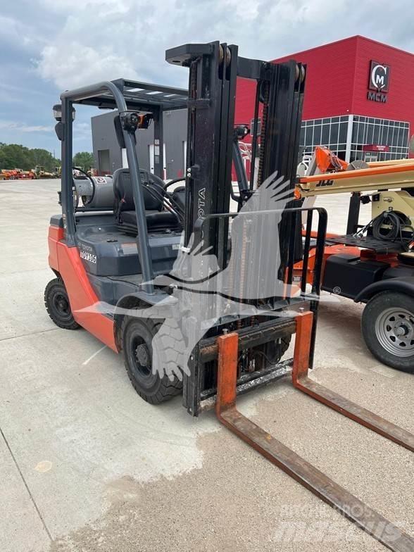 Toyota 8FGU25 Empilhadores Diesel
