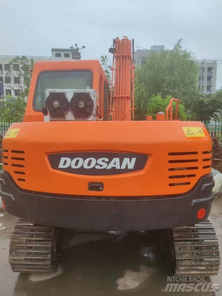 Doosan DH 80 Escavadeiras de esteiras