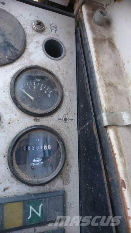 Liebherr A900 Escavadoras de rodas