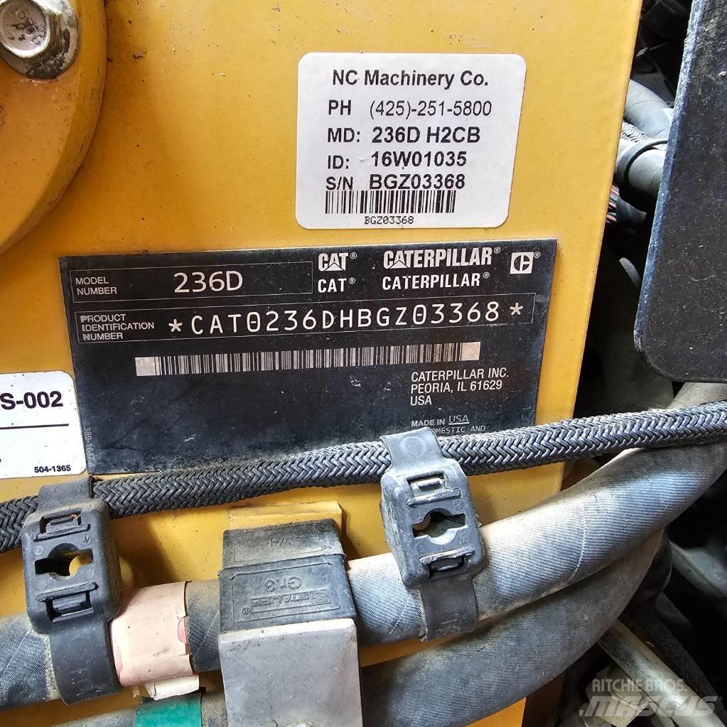 CAT 236D Minicarregadeiras