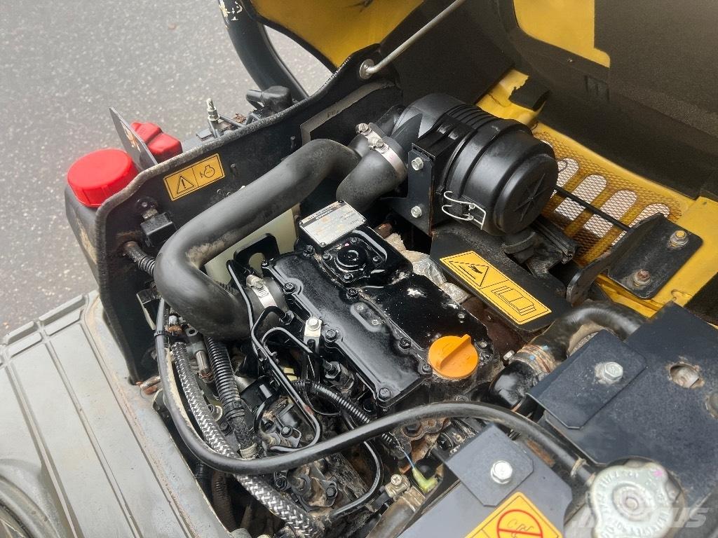 Yanmar Vio 10 Miniescavadeiras