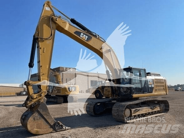 CAT D6T XL Dozers - Tratores rastos