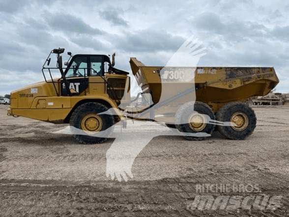 CAT D8T Dozers - Tratores rastos