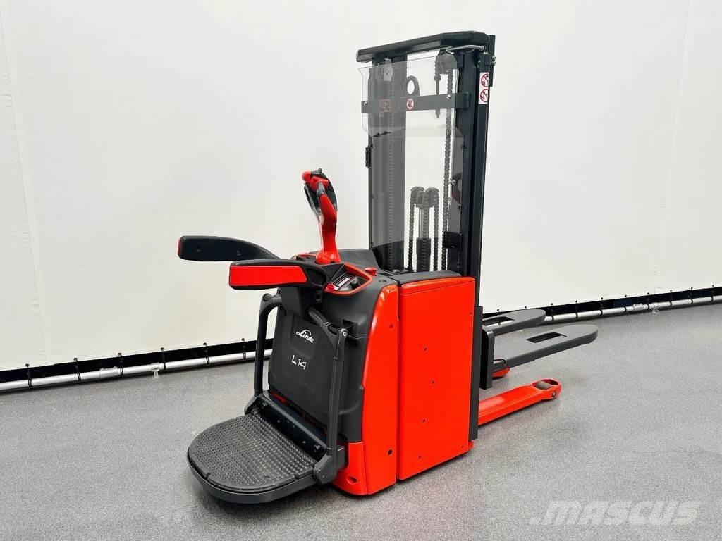 Linde L 14 AP Empilhador para operador externo