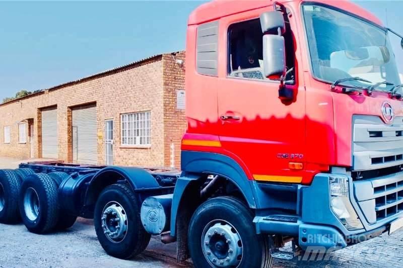 UD CGE 370 8x4 Outros Camiões