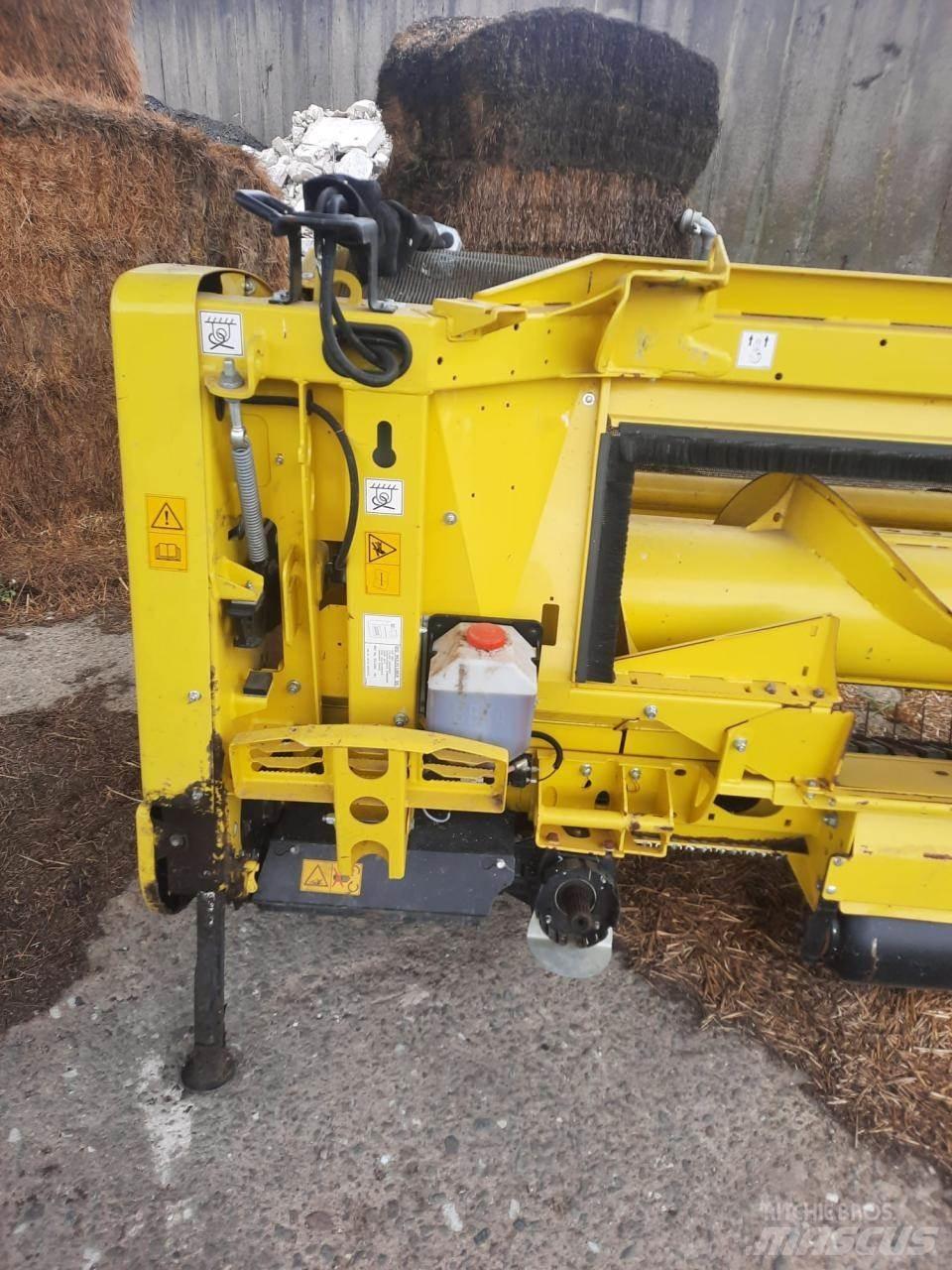 John Deere 8200 i Forrageiras auto-propulsionadas