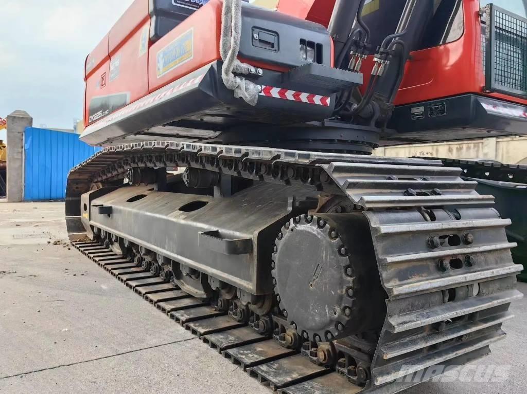 Doosan DX225LC-9C Escavadeiras de esteiras
