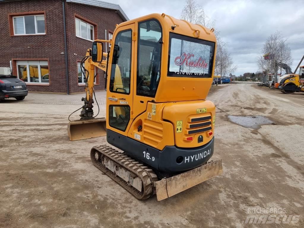 Hyundai R16-9 Miniescavadeiras