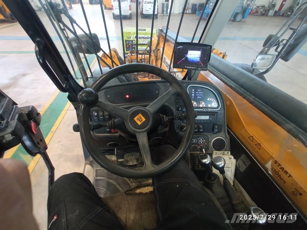 JCB 540-140 Manipulador telescópico