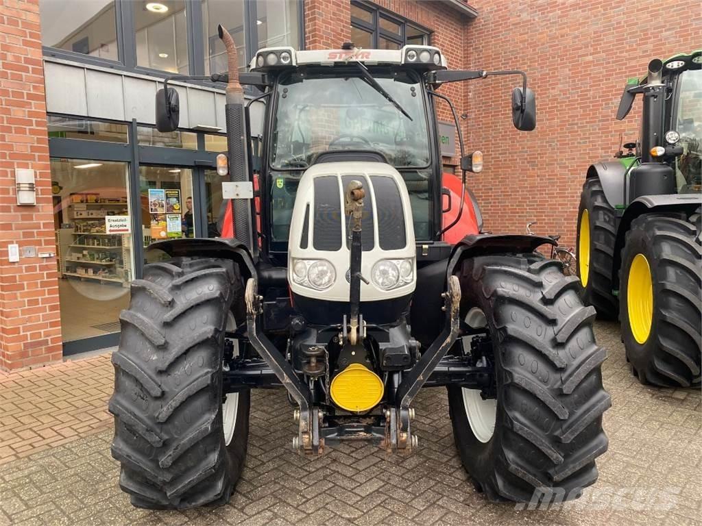 Steyr 6135 Profi Tratores Agrícolas usados