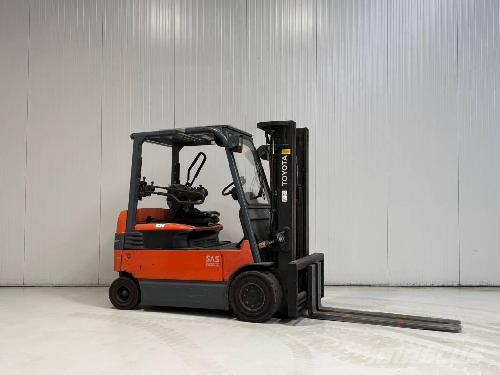 Toyota 7FBMF30 Empilhadores eléctricos