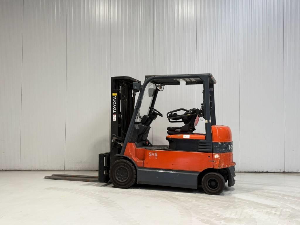 Toyota 7FBMF30 Empilhadores eléctricos