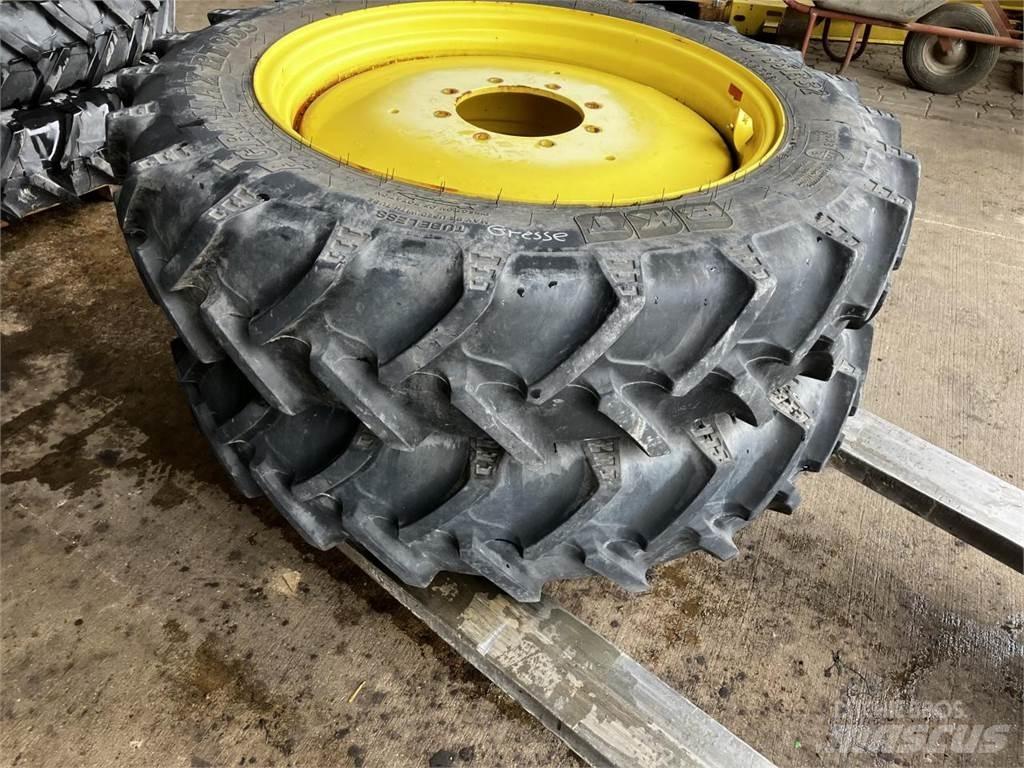 BKT 270/95R32 Pneus Agrícolas