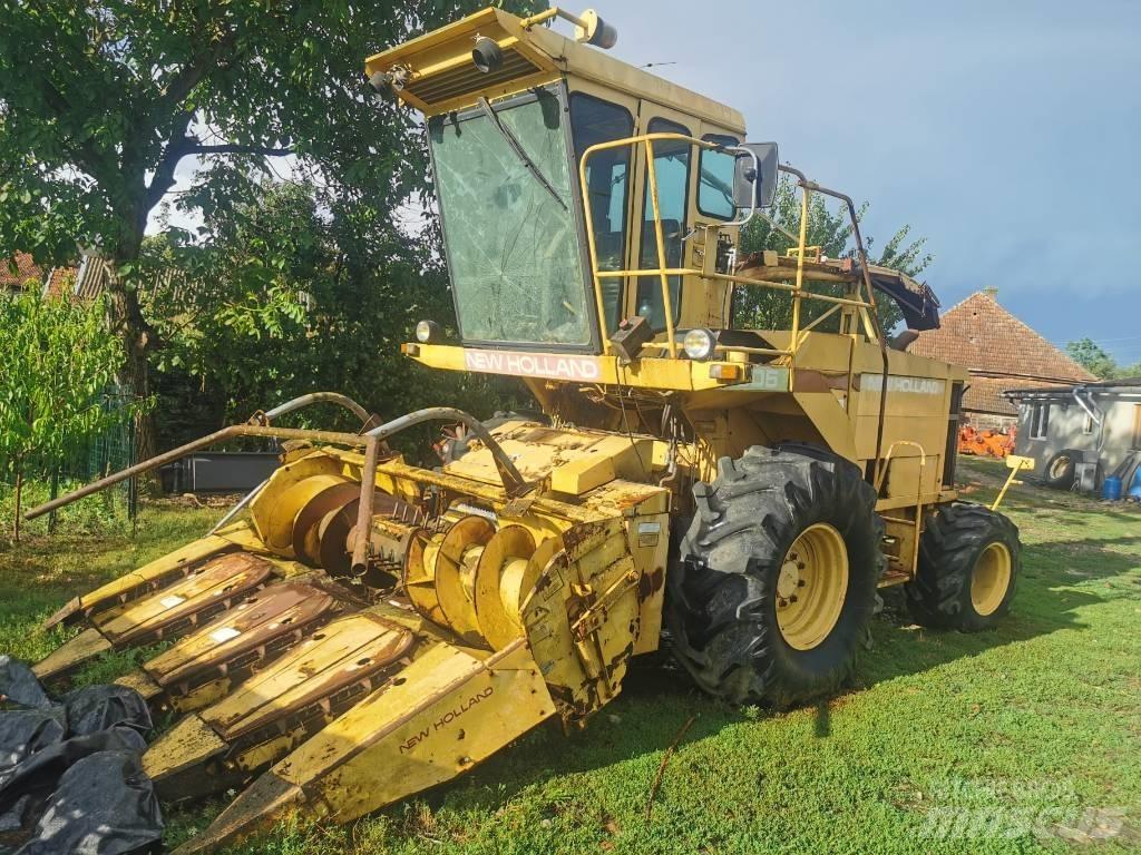 New Holland 2305 Forrageiras auto-propulsionadas