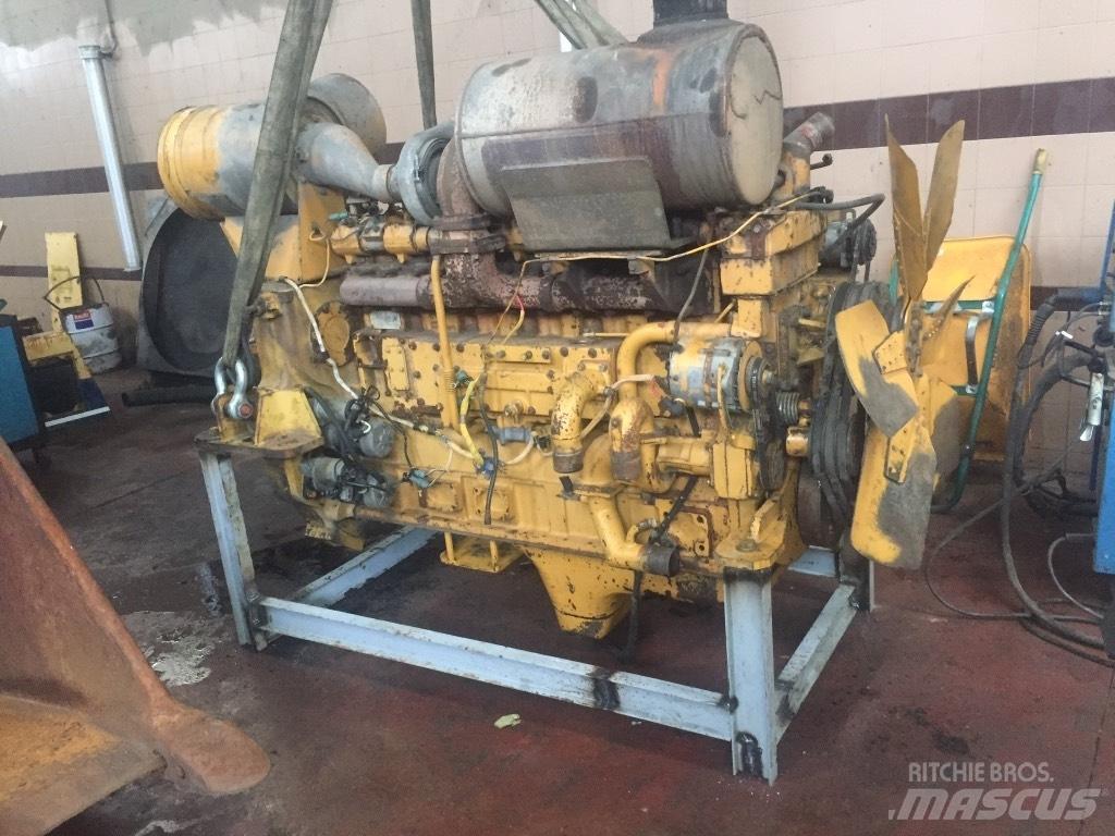 Komatsu WA600-1 Carregadeiras de rodas
